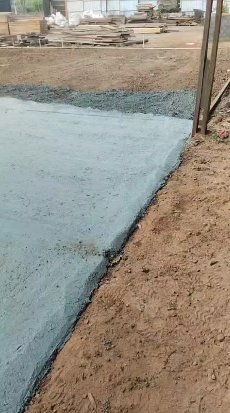 concretagem de área externa de madeireira em Maringá